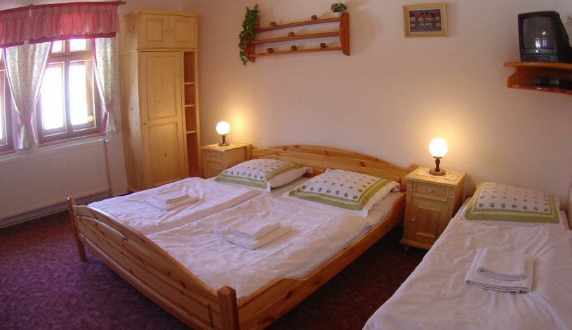 Krausovy boudy Špindlerův Mlýn - Třílůžkový pokoj